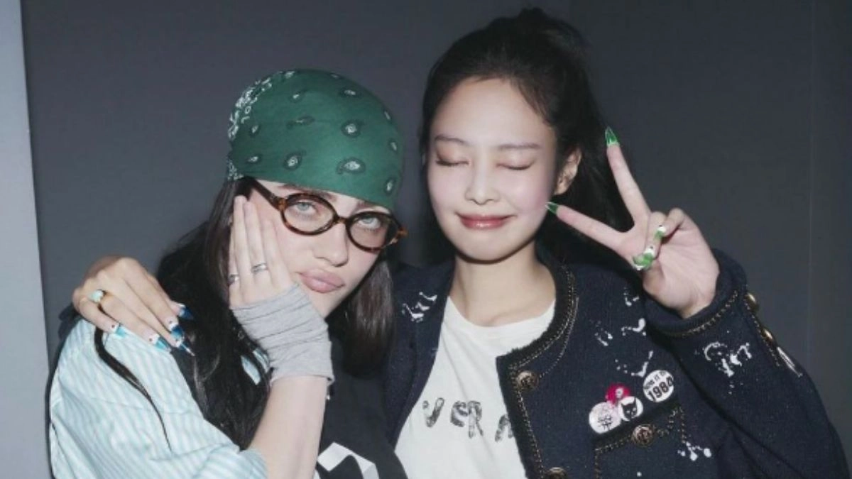 blackpink-jennie-and-billie-eilish-share-sweet-moment-at-hit-me-hard-and-soft-event-in-seoul-when-my-album
